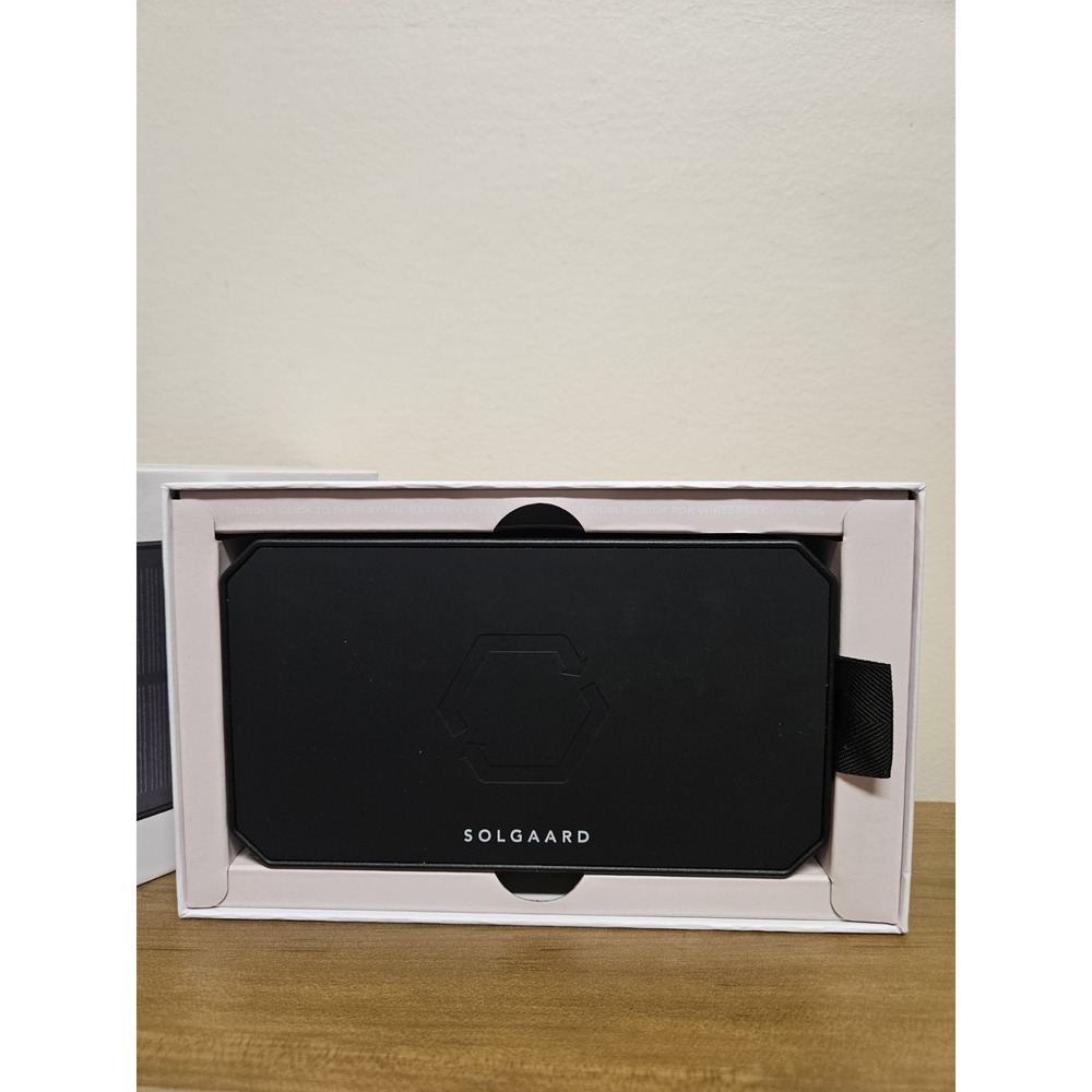 SOLGAARD Solarbank Solar Juicepack 2.0 15,600mAh Battery Power Bank Black